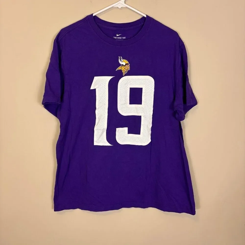 Nike The Nike Tee Minnesota Vikings Thielen #19 Jersey Tshirt Men's Large‎